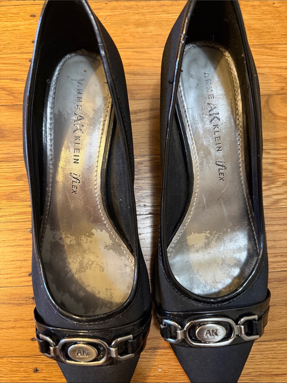 Anne Klein Black Pointed Toe Flats with Decorative Buckle 8 - Picture 9 of 10